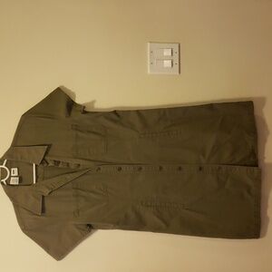 DKNY CLASSIC VINTAGE LIKE NEW short sleeve button up dress with pockets So rare!